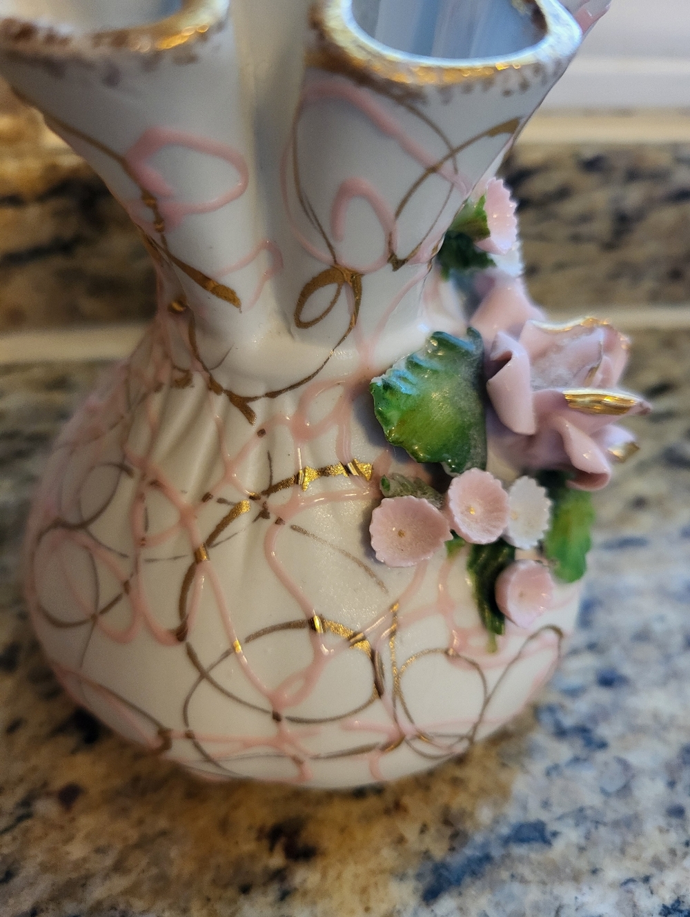 Lefton Porcelain Heavily Crimped  Pink Floral Accent Vase with Gold Trim - Picture 9 of 16